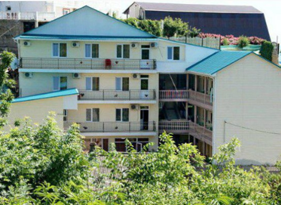 Гостевой дом АЛМАЗ п.Лермонтово 2